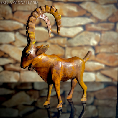 ROYAL PARKER | Sheesham Markhor